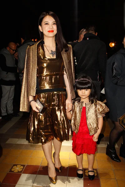 Look 8